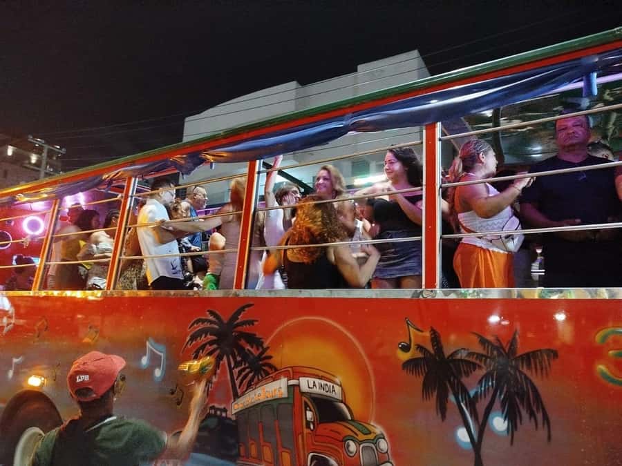 Cartagena: Party on a typical bus crossing the city - Key points to know before booking