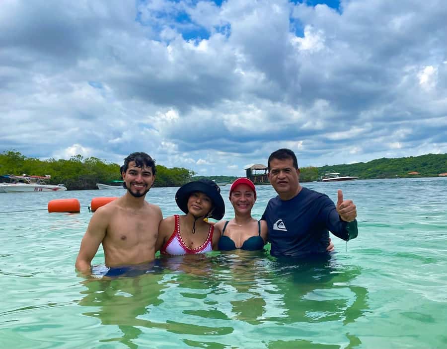 Cartagena: Playa Tranquila Day Trip with Lunch by boat - Arriving at Playa Tranquila