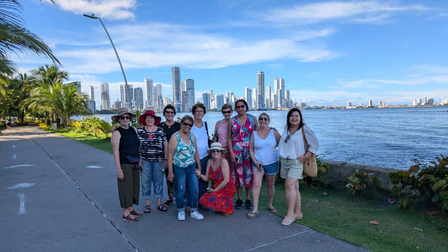Cartagena: Private City Tour in an Air-Conditioned Vehicle - Starting in Manga among old mansions