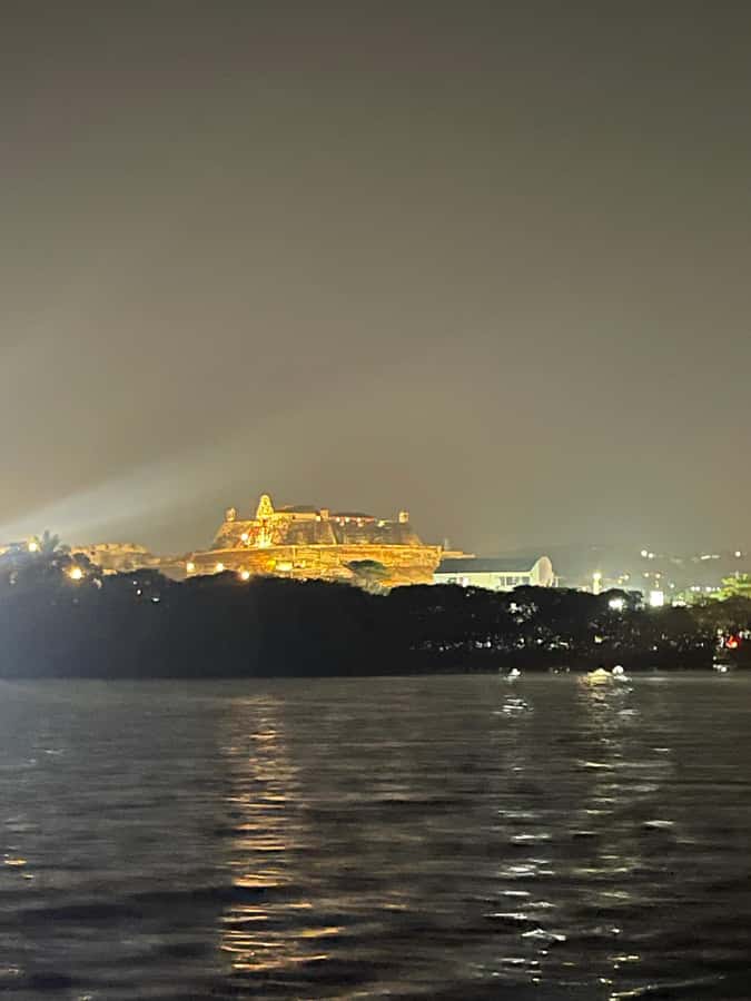 Cartagena: Private Sunset and Night Boat Tour - Sunset, photos, and city lights