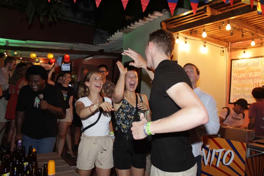 Cartagena: Pub Crawl with Dancing Lessons and Free Shots - Music, clubs, and changing venues
