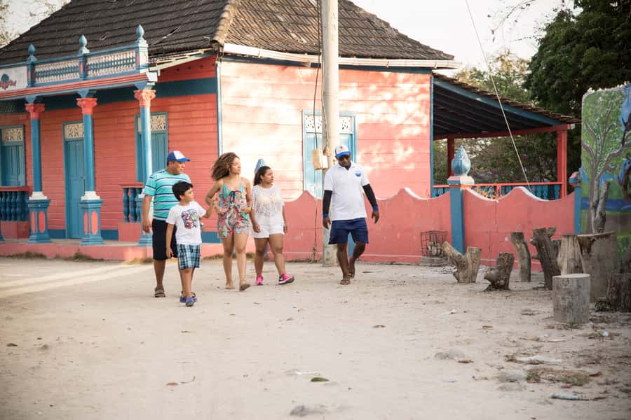 Cartagena: Rosario Island and Mangroves Private Day Trip - The 75-minute road trip to Barú