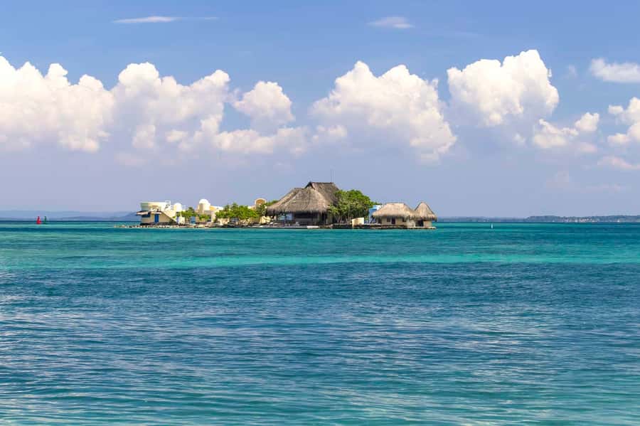 Cartagena: Rosario Islands Catamaran with Lunch and Snorkel - What this Rosario Islands day is really about