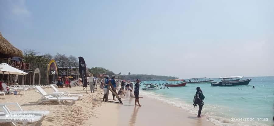 Cartagena: Rosario islands Playa Blanca Barù by boat & lunch - Who should book this boat trip