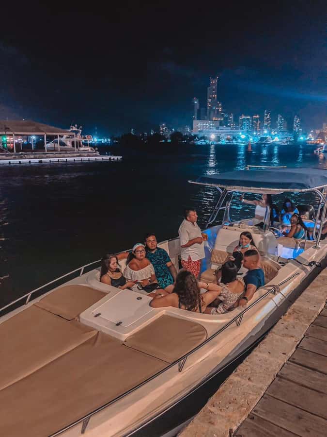 Cartagena: Speed Boat Party on the Bay with open bar - Key points to know before you book