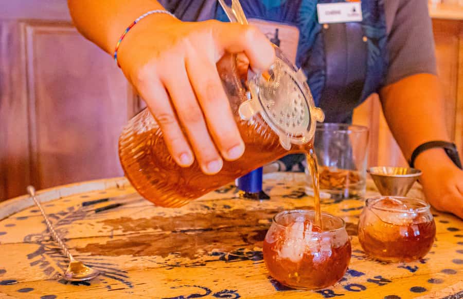 Cartagena: The Legendary Colombian Rum and Chocolate Tasting - Why the private format matters