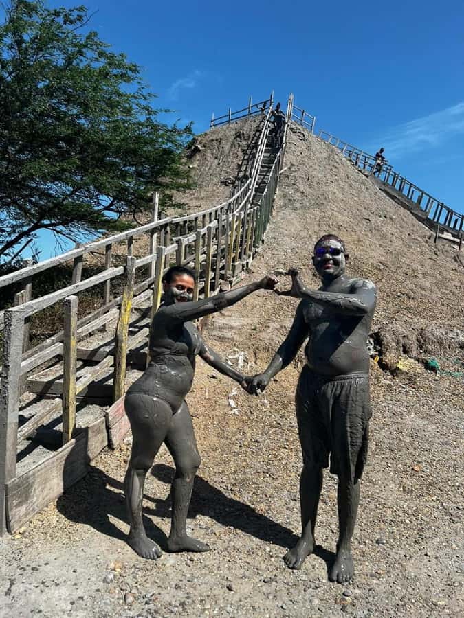 Cartagena: Totumo Mud Volcano with Bilingual Guide - Who should book this mud volcano trip?