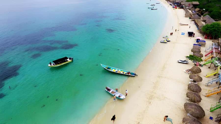 Cartagena: Visit 4 islands in a speedboat + plankton! - The luminous plankton swim after sunset