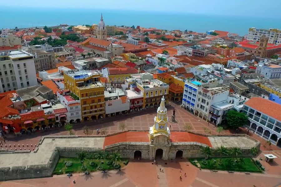 Cartagena: Walled City & Getsemani Private Tour - San Pedro Claver Square and the sea walls