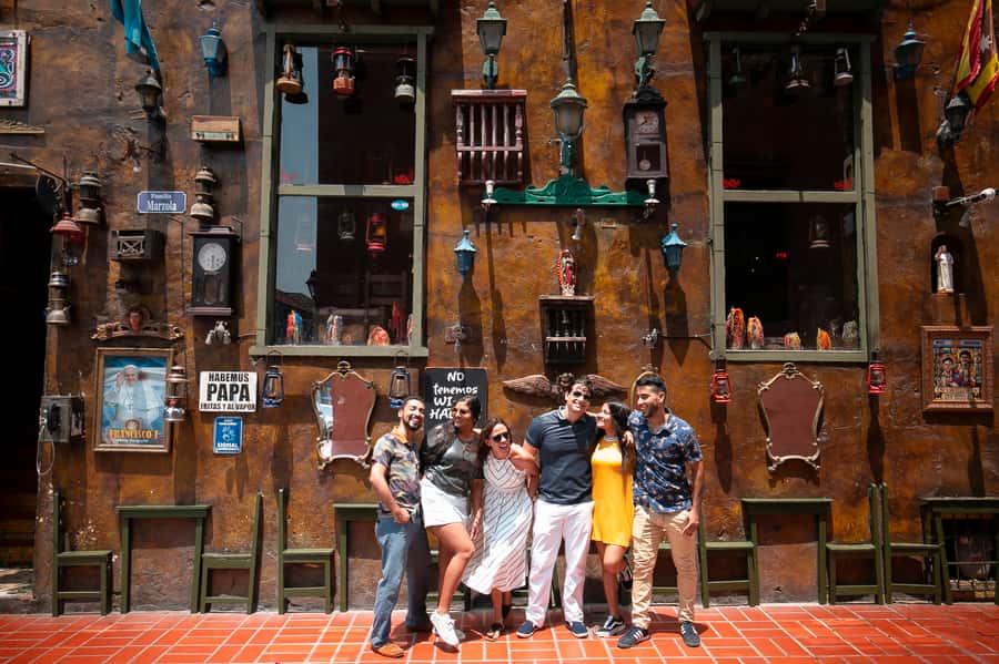 Cartagena: Walled City Walking Tour - Aduana, Coches, and Proclamation Squares
