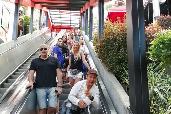 City Tour + Commune 13 Medellin - Lunch and the pace of the day