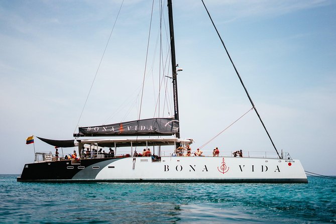Excursion to the Rosario Islands with Lunch and Snorkeling - The catamaran ride is half the experience