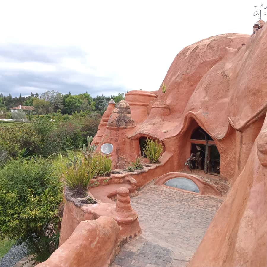From Bogota: Villa de Leyva Day Magic Town Tour - Casa Terracota, where architecture becomes sculpture