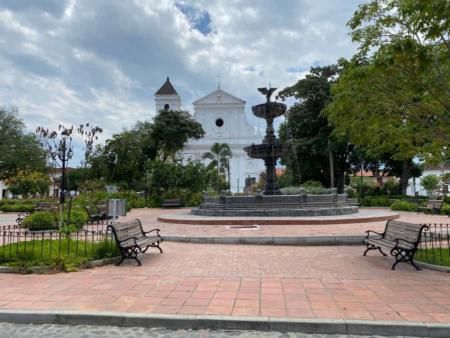 From Medellín: Private Santa Fe de Antioquia Tour - What the $119 price includes