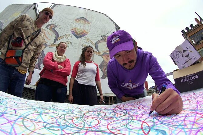Fun Graffiti Workshop: The Art of Aerosol and Color - What happens during the two-hour session