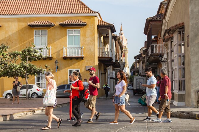 Gabriel Garcia Marquez Shared Tour: the magical Cartagena - Iglesia de Santo Toribio and the City in His Fiction