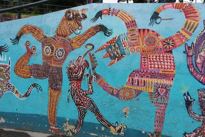 Graffiti Tour in La Candelaria Bogotá with Transportation - Why La Candelaria’s graffiti deserves a closer look