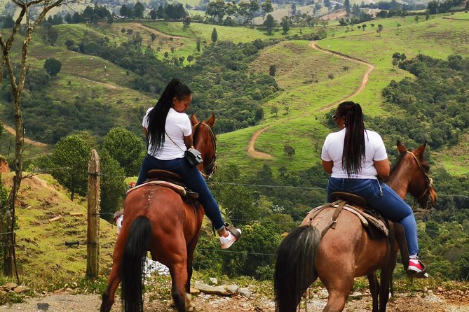 Guatape & Horse Ride & El Peñol Rock & Quaint Town From Medellin - Why the horseback ride changes the day