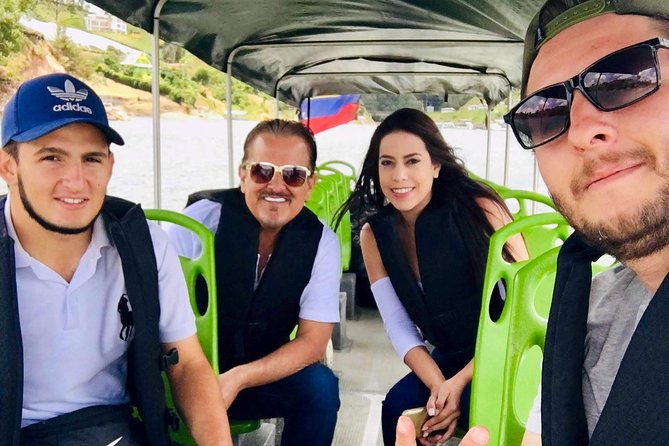 Guatapé tour - From Medellín to the reservoir