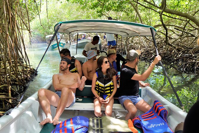 Magical Full-Day Tour Through The Mangroves And The Beach In Isla de Barú - Playa Tranquila and the Mambo Beach base