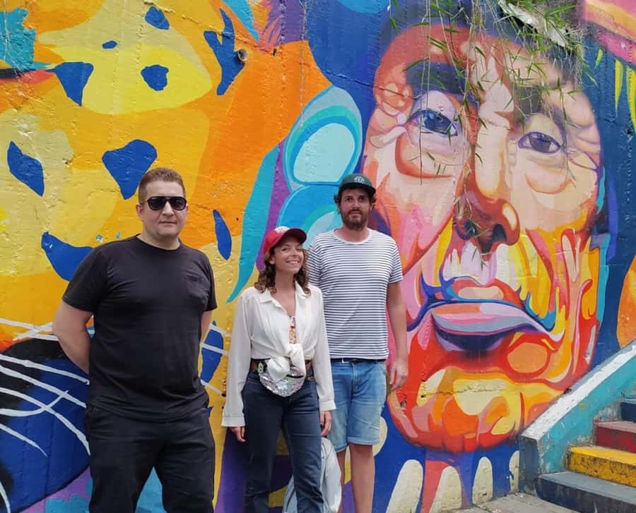 Medellín: Comuna 13 District Tour with Cable Car Ride - The 40-minute cable car ride above Medellín