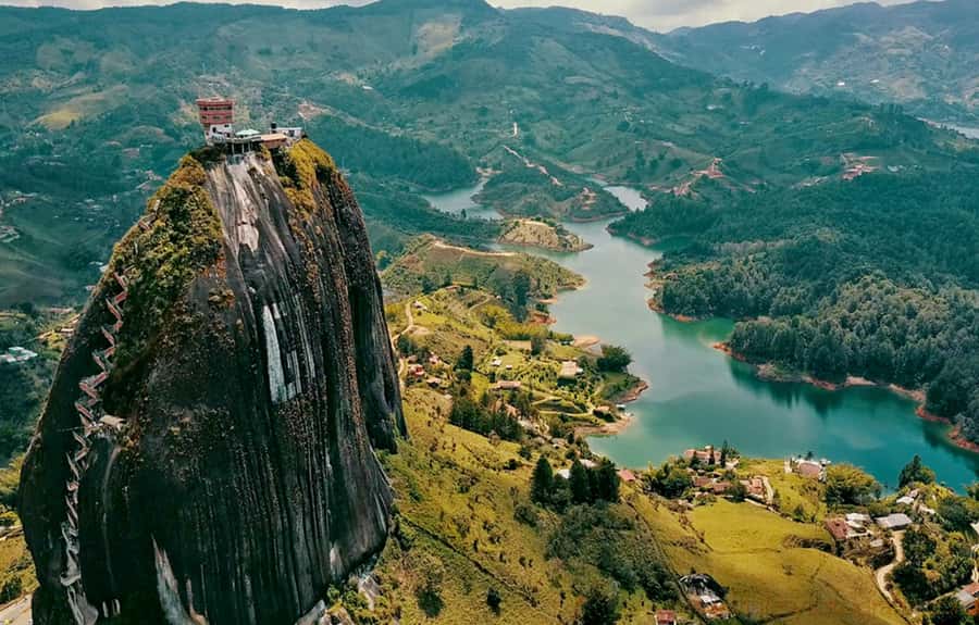 Medellin: Guatapé Day Trip & Boat to Pablo Escobar's Estate - Why La Manuela makes this more than a standard Guatapé trip