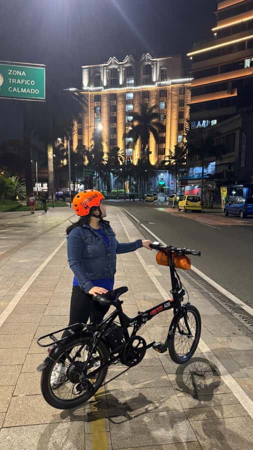 Medellín: History & Local Life Essentials Tour on an E-Bike - Why an e-bike is a smart way to see Medellín