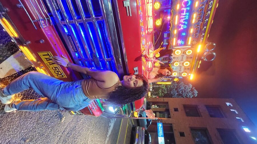Medellin: Party Bus with DJ & Street Food Tastings - Who should book this Medellín night out?