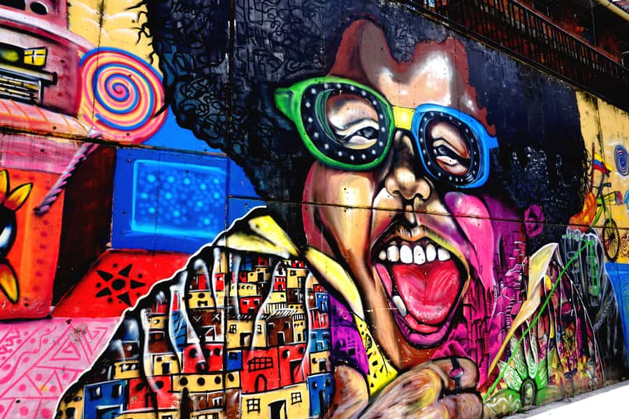 Medellín: Private Comuna 13 Street Art Tour - Why the street art matters before Comuna 13