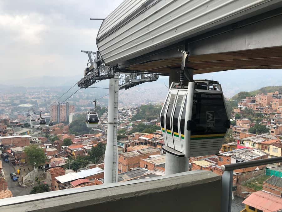 Medellín: Private Comuna 13 Street Art Tour - What the private format is worth at $63