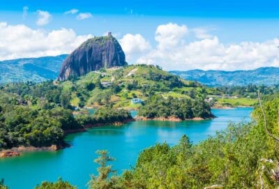 Private Guatapé Tour w/ Breakfast, Lunch & Cruise