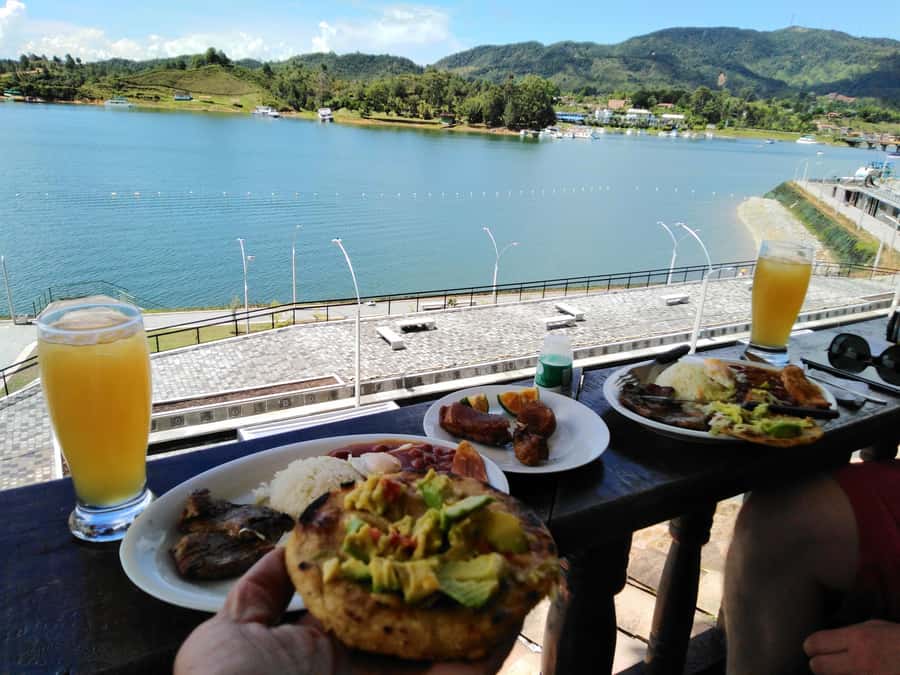 Medellín: Private Guatapé with Peñol Tickets and Boat Ride - Who should book this day trip?