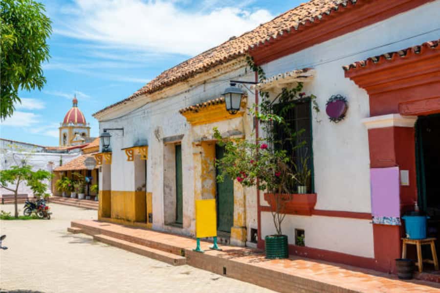 Mompox Caribbean Routes - Filigree, wine and cheese on day two