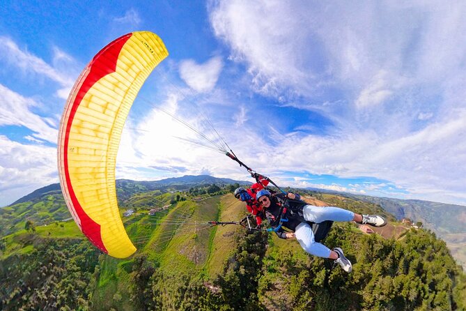 Paragliding flight in Medellin with expert pilots - FAQ
