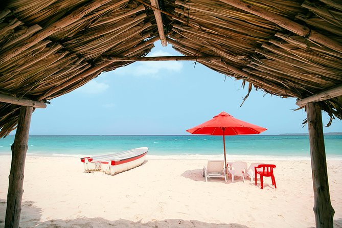 Playa Blanca in Baru Island - What the Playa Blanca day trip is really like