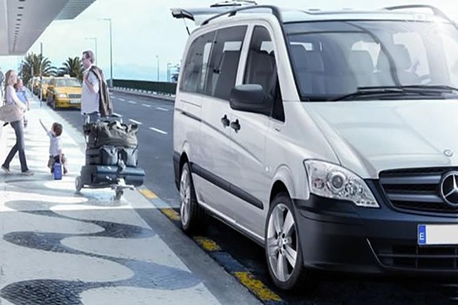 Private Bogota Airport - Hotel Transfer: Safe, Fast, and Reliable - The ride into Bogotá, usually about one hour