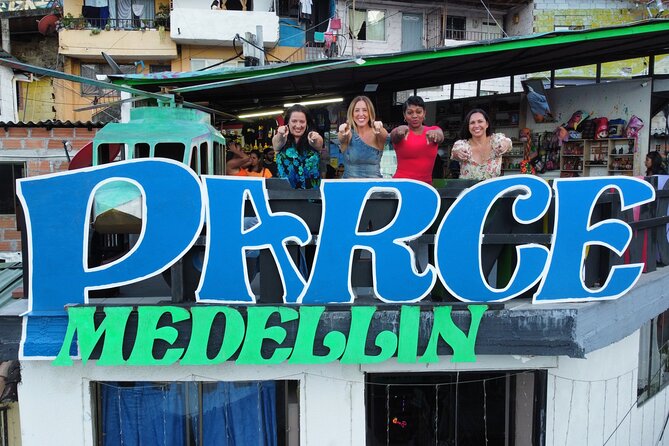 Private Half-Day Tour to Comuna 13 in Medellín. - How the timing fits into a Medellín visit