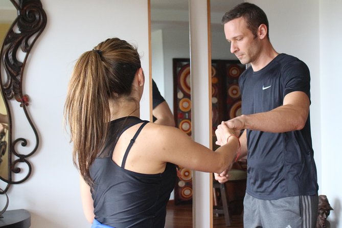 Private Salsa Class and / or Latin Rhythms - Your 90 minutes at Tu Baile