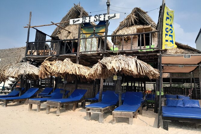 Quiet Beach, Baru Premium to the max - The seven-minute boat ride from Playa Blanca