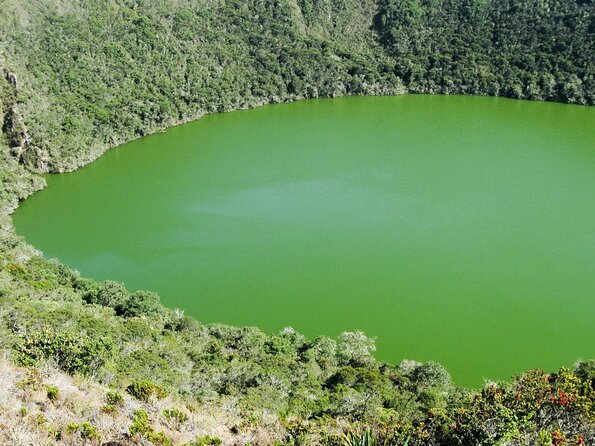 Salt Cathedral of Zipaquirá & Lake Guatavita: Private or Shared - Key points at a glance