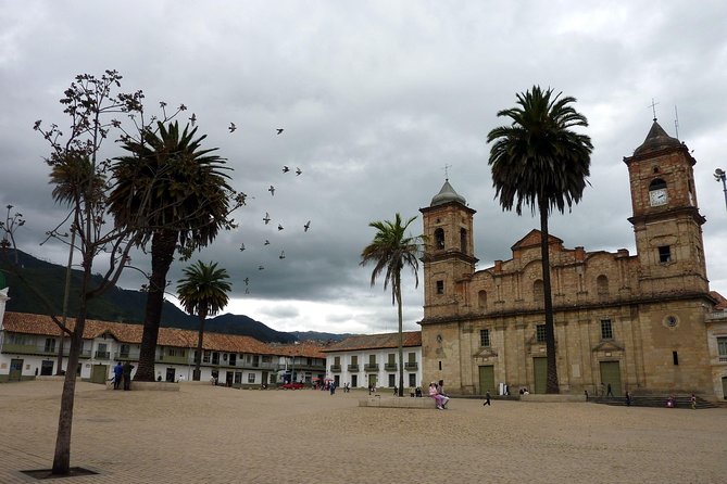Salt Cathedral of Zipaquirá & Lake Guatavita: Private or Shared - Guide quality can shape the entire day