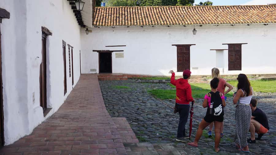 Shared Tour Cali's Historical Downtown - Salsa, soccer, and La Feria de Cali