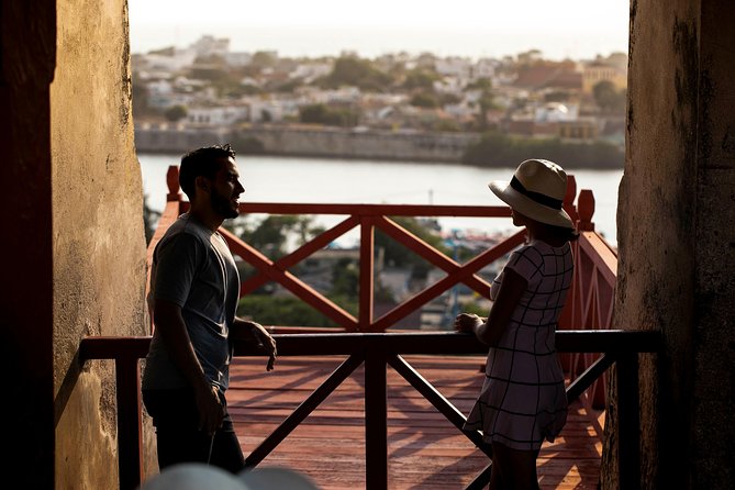 Shore Excursion PRIVATE City tour - Las Bóvedas mixes old military quarters with shopping