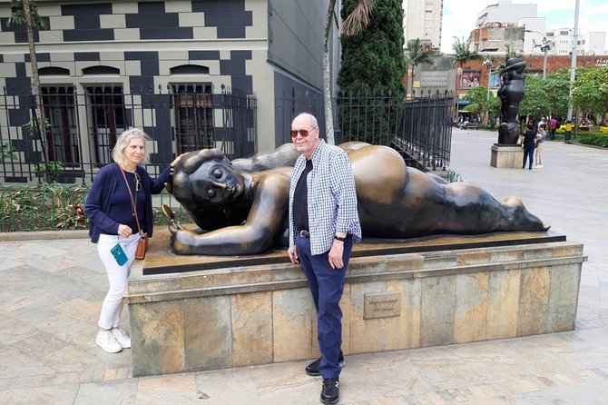 The best private guided tour in Medellin Colombia - Pueblito Paisa: two hours in a traditional Antioqueño setting