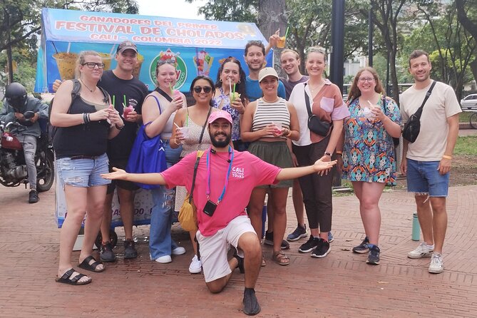 The Cali Street Food Walking Tour - Calle de la Escopeta and old Cali