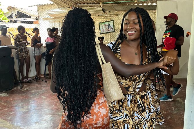 Tour a san Basilio de Palenque desde cartagena - The one-hour ride from Cartagena