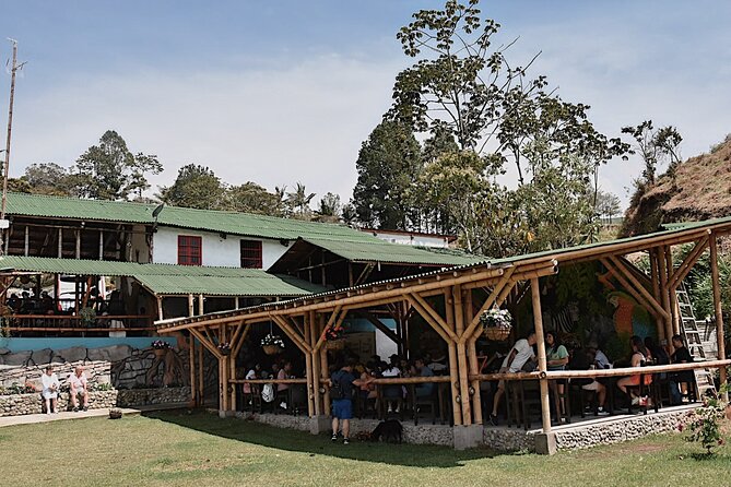 Tour Guatapé - The reservoir boat ride and what to confirm
