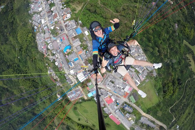 Unique experience flying paragliding - Why Buenavista is a fine place to fly