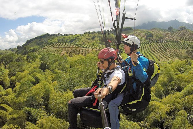 Unique experience flying paragliding - The safety briefing matters more than the scenery