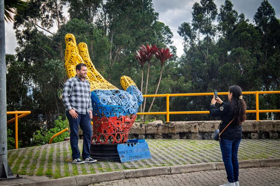 Zipaquirá: Salt Cathedral Group Tour with Pickup - Comfort, walking, and practical preparation